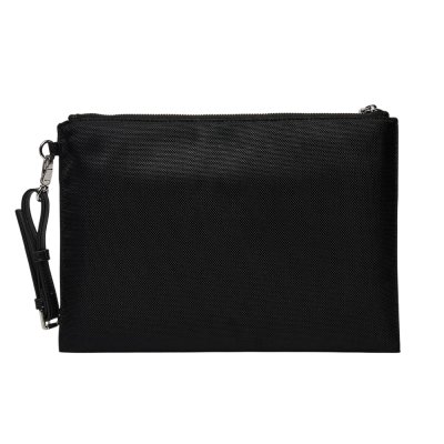 THE TRAVEL POUCH
